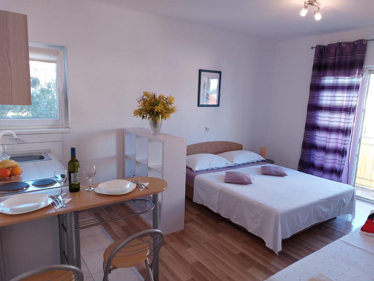 Studio Apartman I&R Ciovo Bagian luar foto