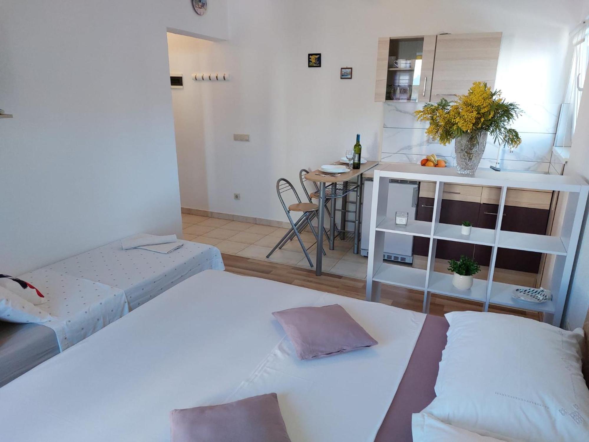 Studio Apartman I&R Ciovo Bagian luar foto